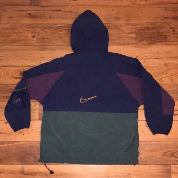 VINTAGE NIKE WINDBREAKER - Picture 2 of 8